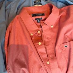 Blusar, rapporterat av Haven Hotel Rotterdam med iLost