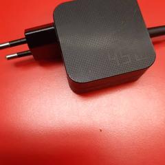 Laptop lader, som rapportert av UvA REC ved bruk av iLost