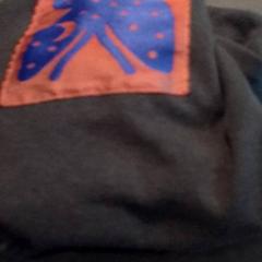 T shirt Van Simone がiLostで TivoliVredenburg によって報告されました