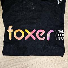 T shirt, come riportato da RRReis IJssel-Vecht Lelystad utilizzando iLost