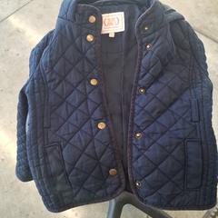 Chaqueta Enfants Bleu foncé (prénom Lilia), ha sido reportado por IKEA Dijon con iLost