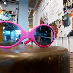 Okulary słoneczne Rose, zgłoszono przez IKEA Rennes - Pacé przy użyciu iLost