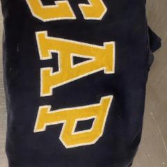 İLost kullanarak MEININGER Hotel Copenhagen tarafından bildirildiği gibi Çocuk kazağı kids