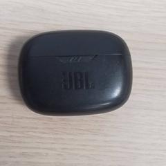 Funda per a auriculars Zwart, segons ha informat Qbuzz Fryslân mitjançant iLost