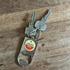 Sleutelbos met 2 sleutels, gerapporteerd met iLost