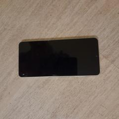 Mobiele telefoon, jak zgłoszono do iLost