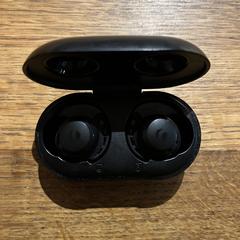 Earbuds / oortjes, as reported to iLost