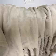 Plushen kleed 150x150cm, zoals gemeld door IKEA Amersfoort met iLost