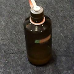 Garrafa, como reportado por SnowWorld Landgraaf utilizando o iLost