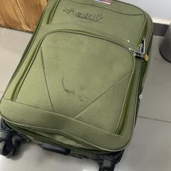 Wheeled suitcase اخضر, as reported by محطة بريدة (بريدة) using iLost