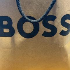 Tas Boss, zoals gemeld door Designer Outlet Roermond met iLost