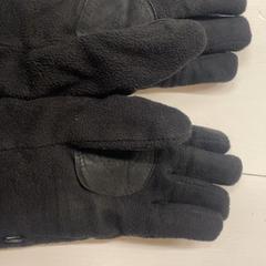 Handschoenen, zoals gemeld door GVB met iLost