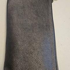 Peňaženka Norman, ako bolo nahlásené GVB pomocou iLost