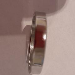 Anel de casamento argent, como reportado por TCL utilizando o iLost