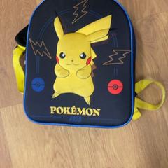 Sac à dos Pokémon, a été signalé par HTM utilisant iLost