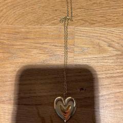 Necklace, as reported by Designer Outlet Roermond using iLost