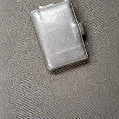 Portfel, zgłoszono przez Qbuzz GD Groningen Peizerweg przy użyciu iLost