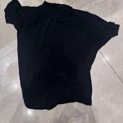 Klær & Lader shirt en een oplader, som rapportert av Van der Valk Hotel Gorinchem ved bruk av iLost