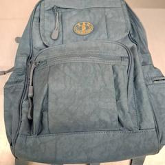 バックパック Sac avec gant en cuir dedans がiLostで IKEA Villiers-sur-Marne によって報告されました