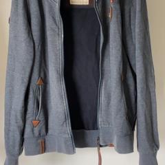 Jaqueta & Jersei, segons ha informat hoop Kirche - Campus Achim mitjançant iLost