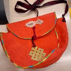 Kabelka & Dětská školní taška Orange, ako bolo nahlásené IKEA Marseille La Valentine pomocou iLost