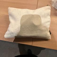 Schminktasche beige, gemeldet von Van der Valk Hotel Deventer über iLost