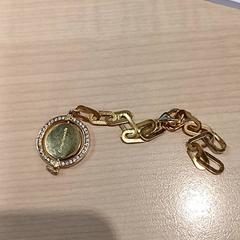 Armband, rapporterat av IKEA Toulouse med iLost