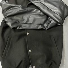 Kleding Jas, rapporterat av Centraal magazijn med iLost