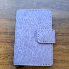 Tarjetero, ha sido reportado por Connexxion Haarlem IJmond con iLost