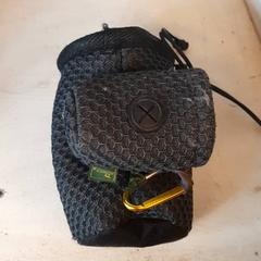 작은 주머니 Grijs, iLost를 사용하여 DierenPark Amersfoort에 보고됨