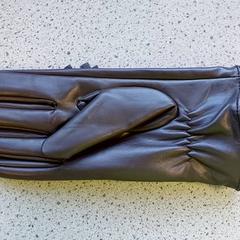 Kläder Handschoen, rapporterat av Regio Limburg - Leuven med iLost