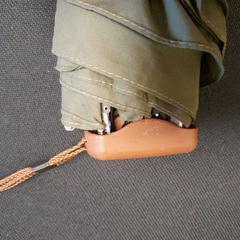 Skládací deštník vert, jak nahlášeno TCL pomocí iLost