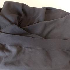 Vestiario - Hoodie bruin, come riportato da Centraal magazijn utilizzando iLost