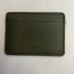 財布 Kenswil がiLostで GVB によって報告されました