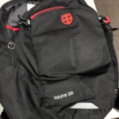 Rugtas Zwart, zgłoszono przez Connexxion Hoeksche Waard Goeree Overflakkee przy użyciu iLost