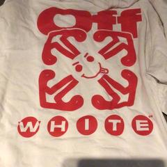 Camisa, como reportado por Van der Valk Hotel Zwolle utilizando o iLost