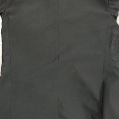 Kleding - jas، كما تم الإبلاغ عنه بواسطة Centraal magazijn عبر iLost