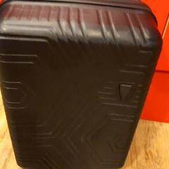 Suitcase, as reported by Arriva Limburg Noord using iLost