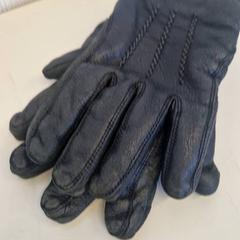 Guants, segons ha informat Transdev Gooi en Vechtstreek mitjançant iLost