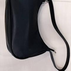 Handbag, as reported by Arriva Limburg Zuid using iLost