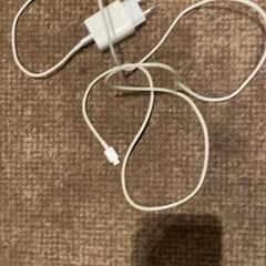 Prise de courant, a été signalé par Van der Valk Hotel Apeldoorn - De Cantharel utilisant iLost