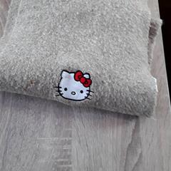 Kendő Beige wol, amint azt EBS Tramplein az iLost segítségével jelentette.