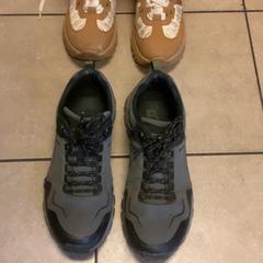 Schoen & Laarzen, zoals gemeld door MEININGER Hotel Brussels City Center met iLost