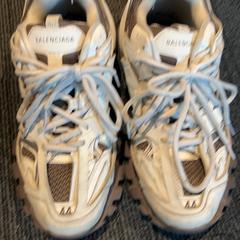 Sneaker, gisa salatu by Inntel Hotels Amsterdam Landmark iLost erabiliz