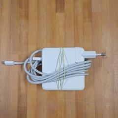 İLost kullanarak Bolognalaan 101 tarafından bildirildiği gibi Şarj cihazı