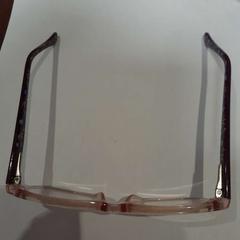 Lunette de vue mauve, a été signalé par TCL utilisant iLost