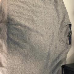 Tröja Gray, rapporterat av MEININGER Hotel Budapest Great Market Hall med iLost