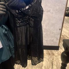 Klänning Zwarte lingerie, rapporterat av Van der Valk Hotel Amsterdam-Amstel med iLost