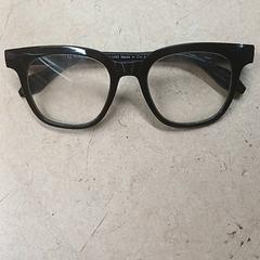 Ulleres Zwart, segons ha informat Qbuzz GD Groningen Peizerweg mitjançant iLost