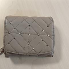 Plånbok Khaksar, rapporterat av Regio Oost-Vlaanderen med iLost